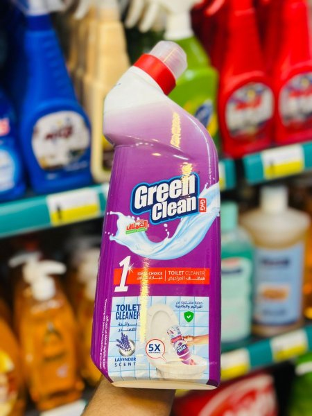 منظف مراحيض العملاق